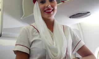 阿联酋航空空姐待遇